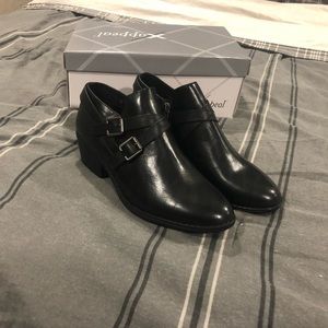 Xappeal Cassidy Black Boots size 9